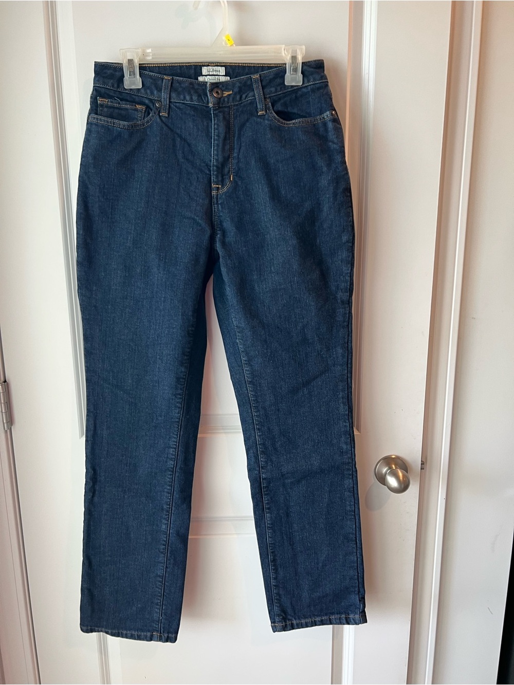 L. L. Bean lined Straight-Leg Jeans. Size 10